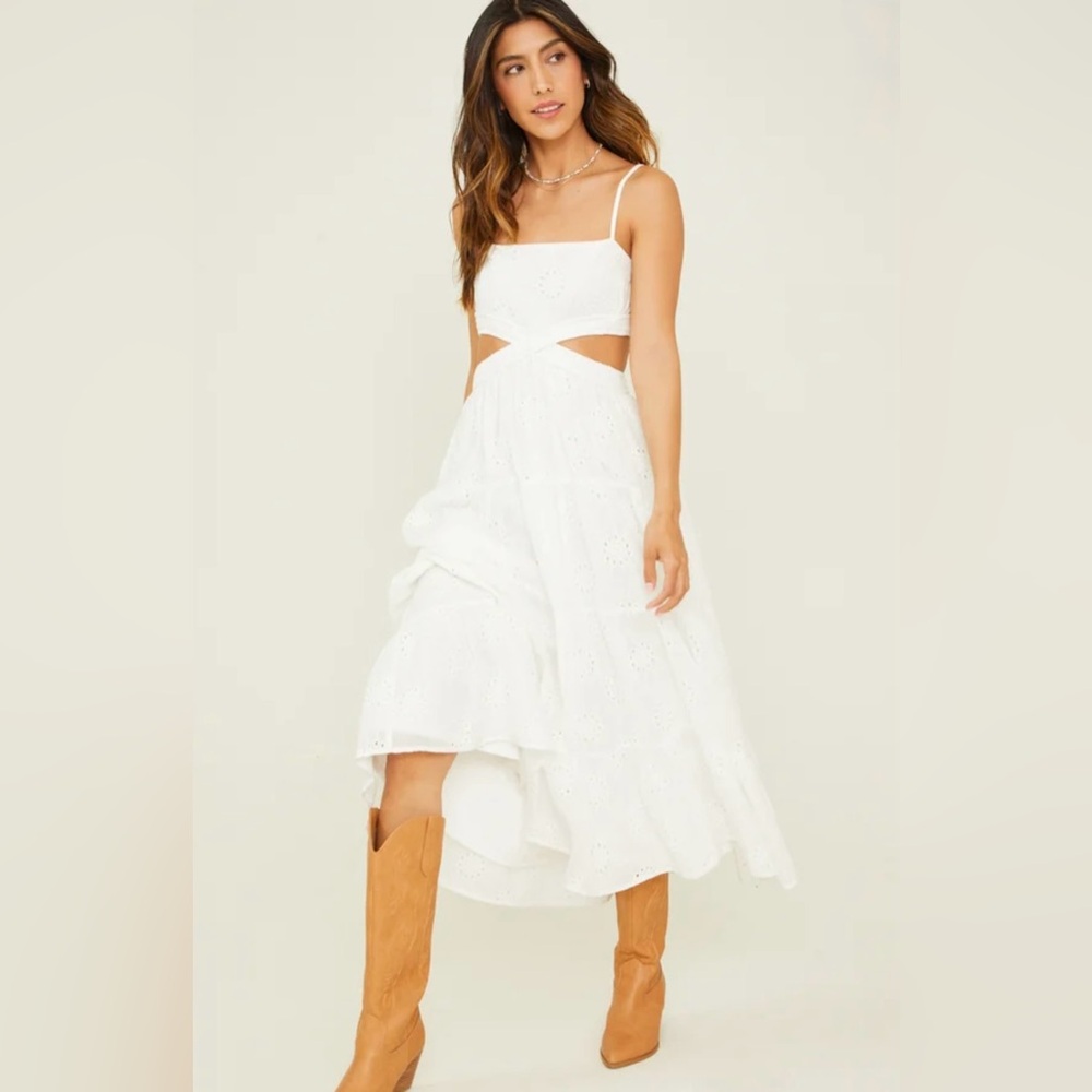 NWT Altar’d State Cline Eyelet Midi Dress Medium - Picture 2 of 7
